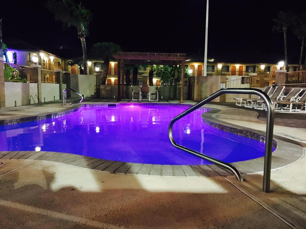 Texas Inn & Suites Pharr/San Juan Ngoại thất bức ảnh