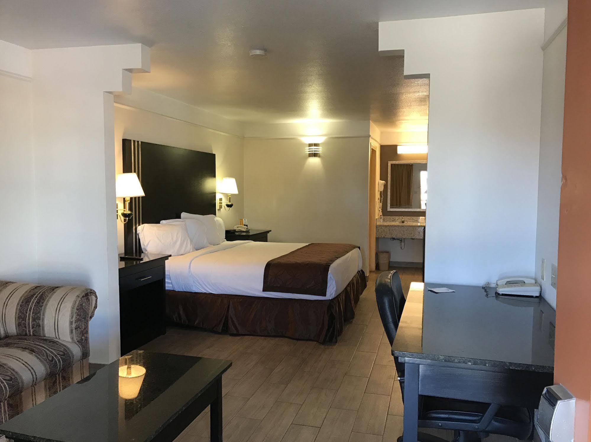 Texas Inn & Suites Pharr/San Juan Ngoại thất bức ảnh