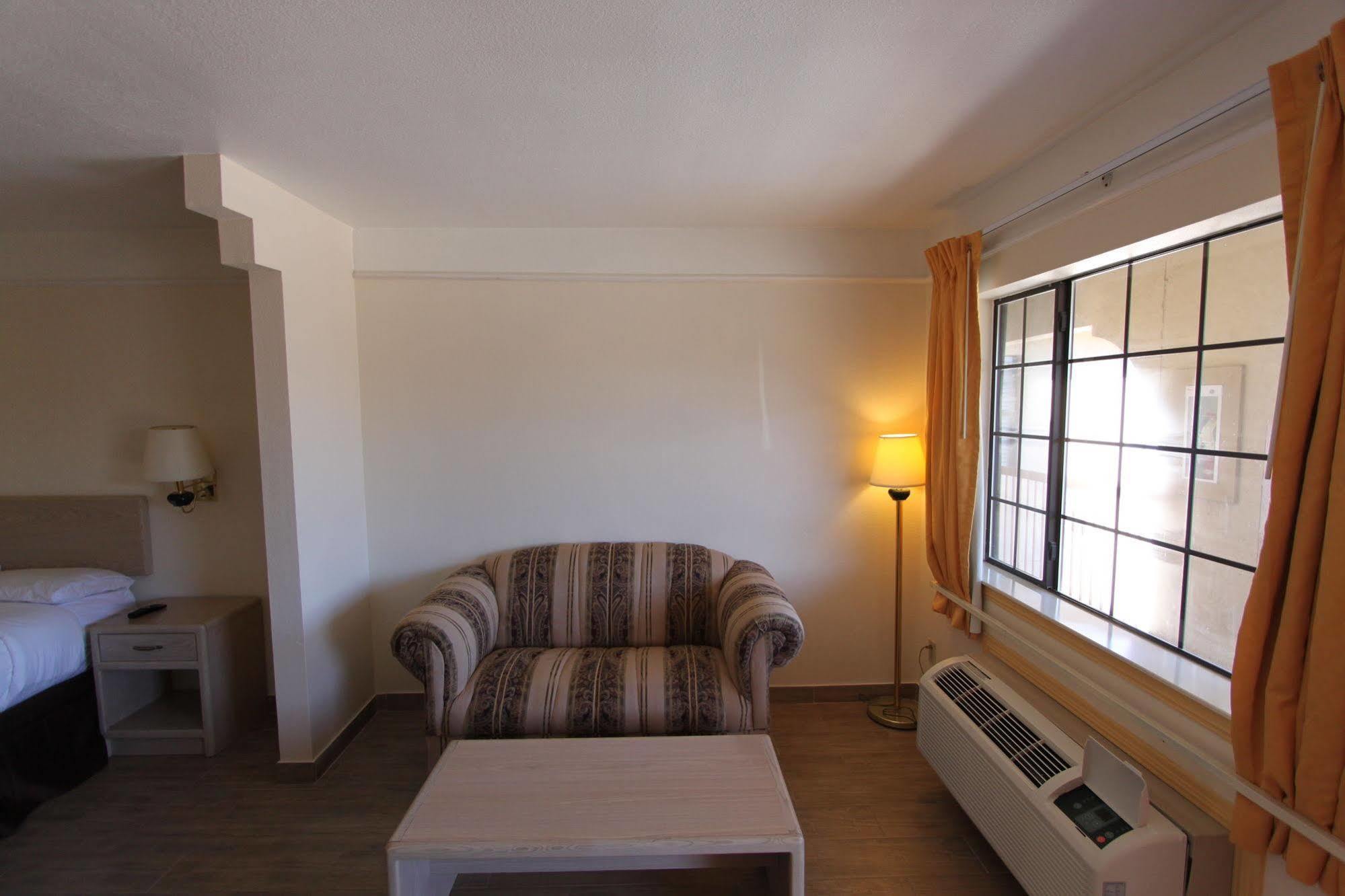 Texas Inn & Suites Pharr/San Juan Ngoại thất bức ảnh