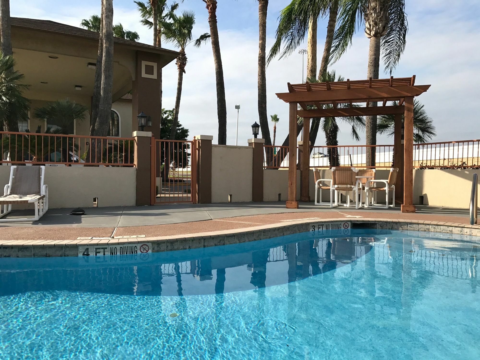Texas Inn & Suites Pharr/San Juan Ngoại thất bức ảnh